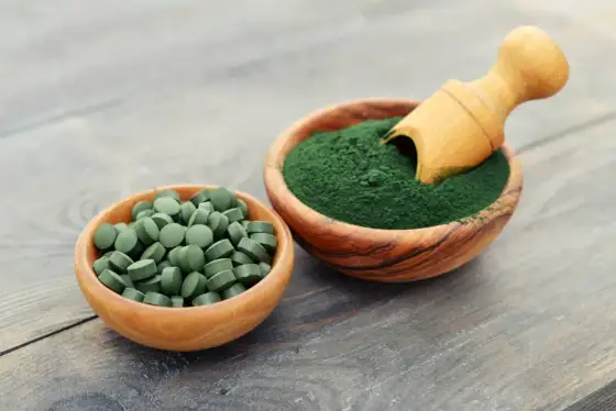Chlorella czy spirulina - Co naprawdę działa?